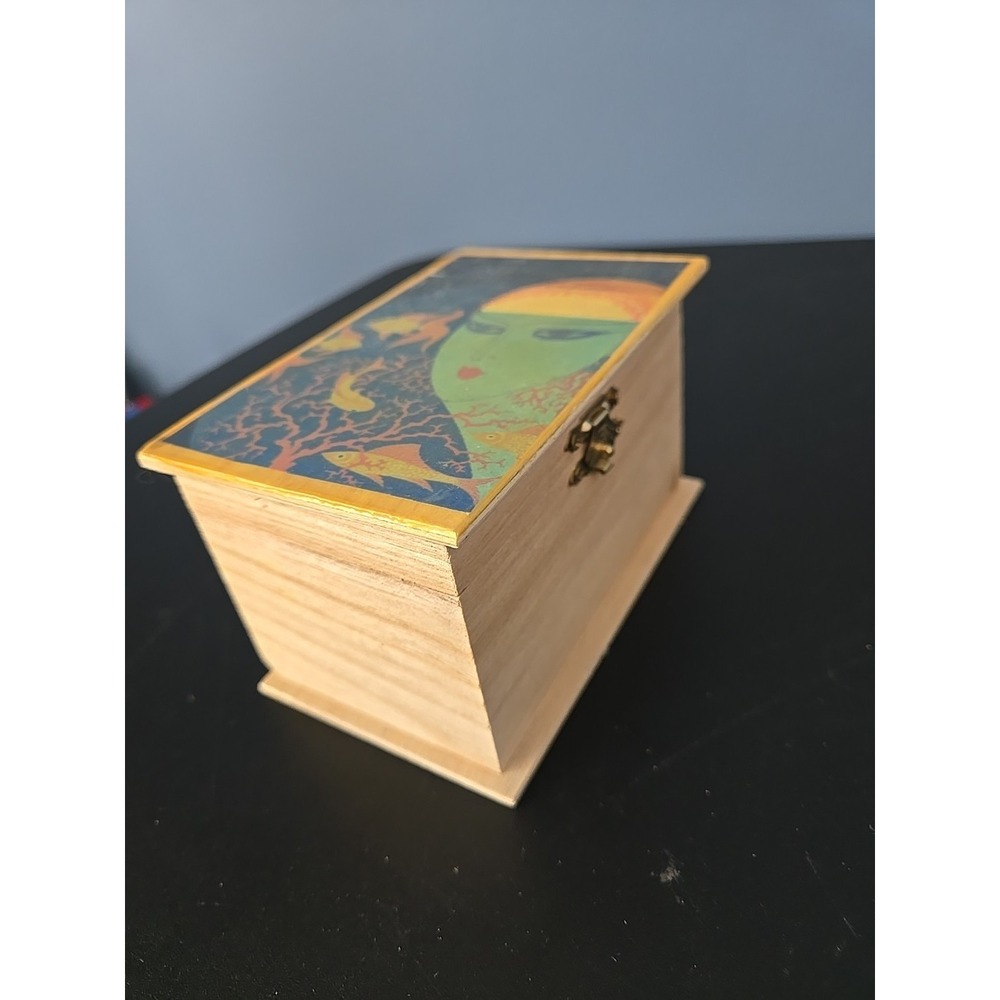 Wood Wooden Trinket Jewelry Box  5" Long‎ - Picture 2 of 10